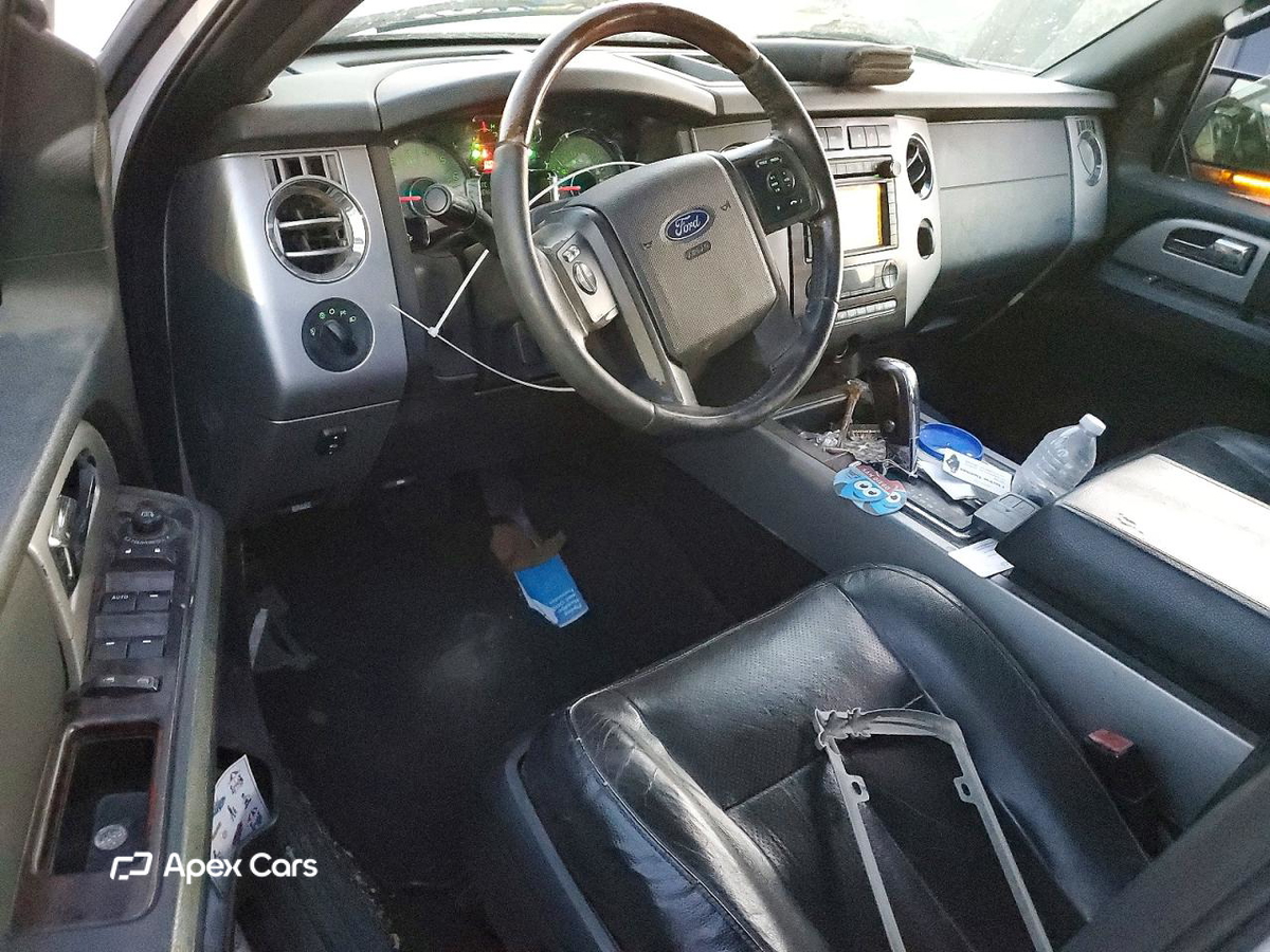 Ford Expedition 2010