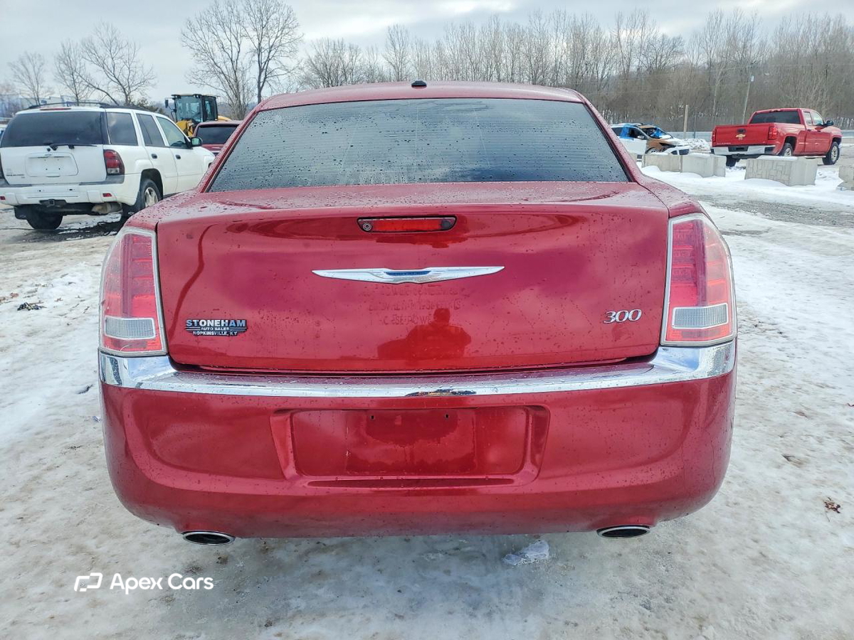 Chrysler 300 2011