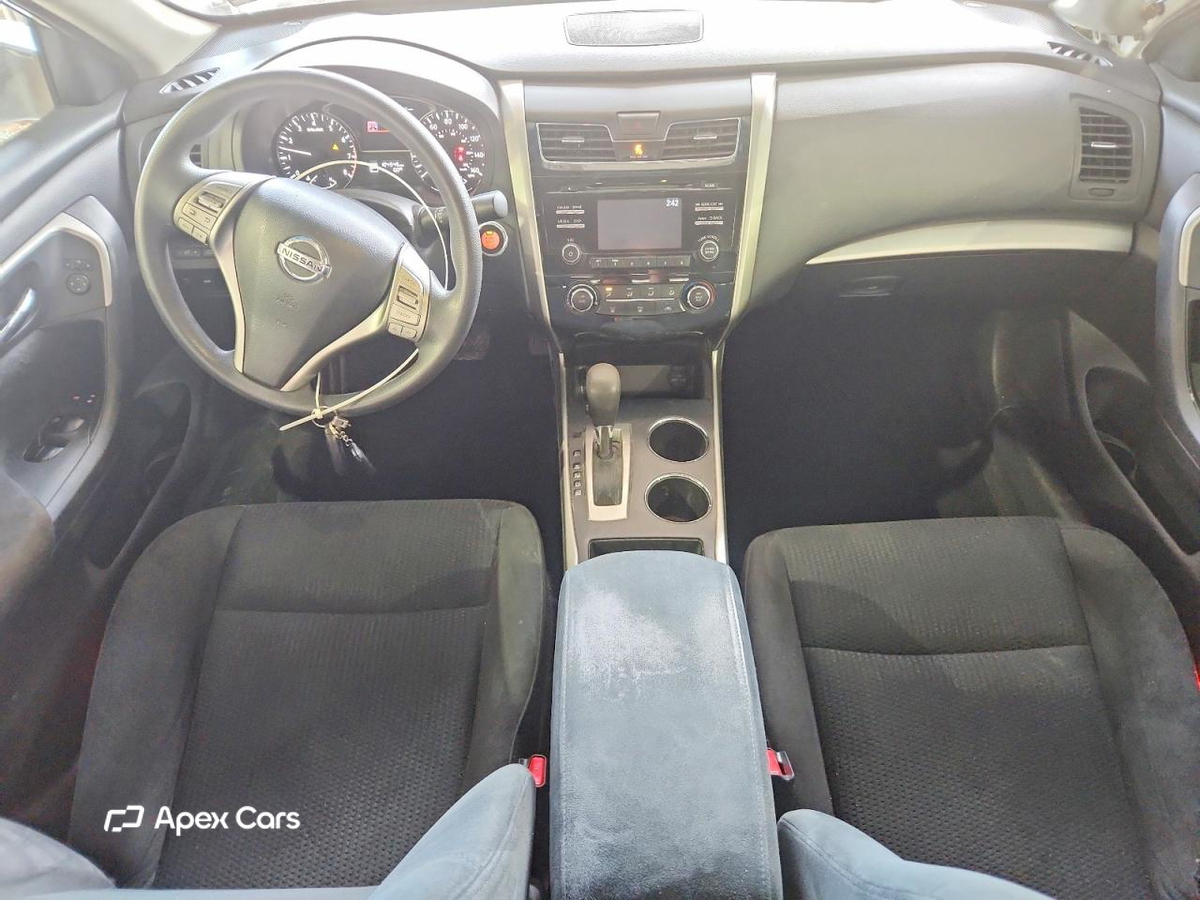 Nissan Altima 2015