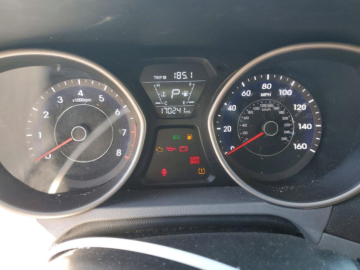 Hyundai Elantra 2016