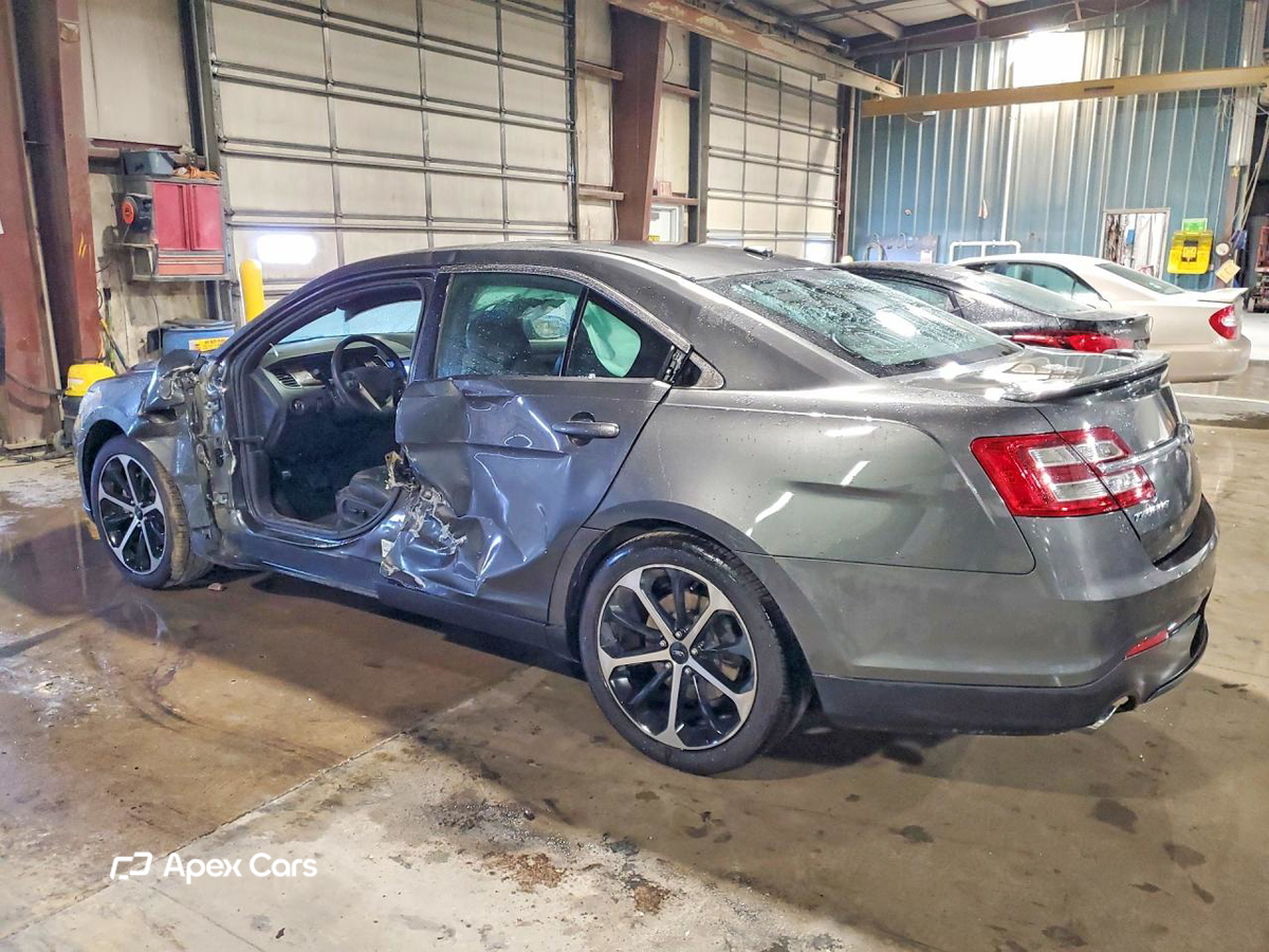 Ford Taurus 2016