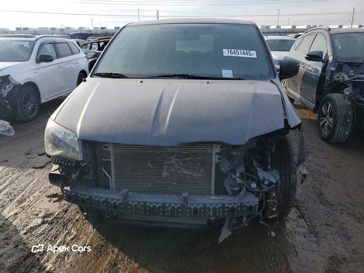 Dodge Caravan 2016