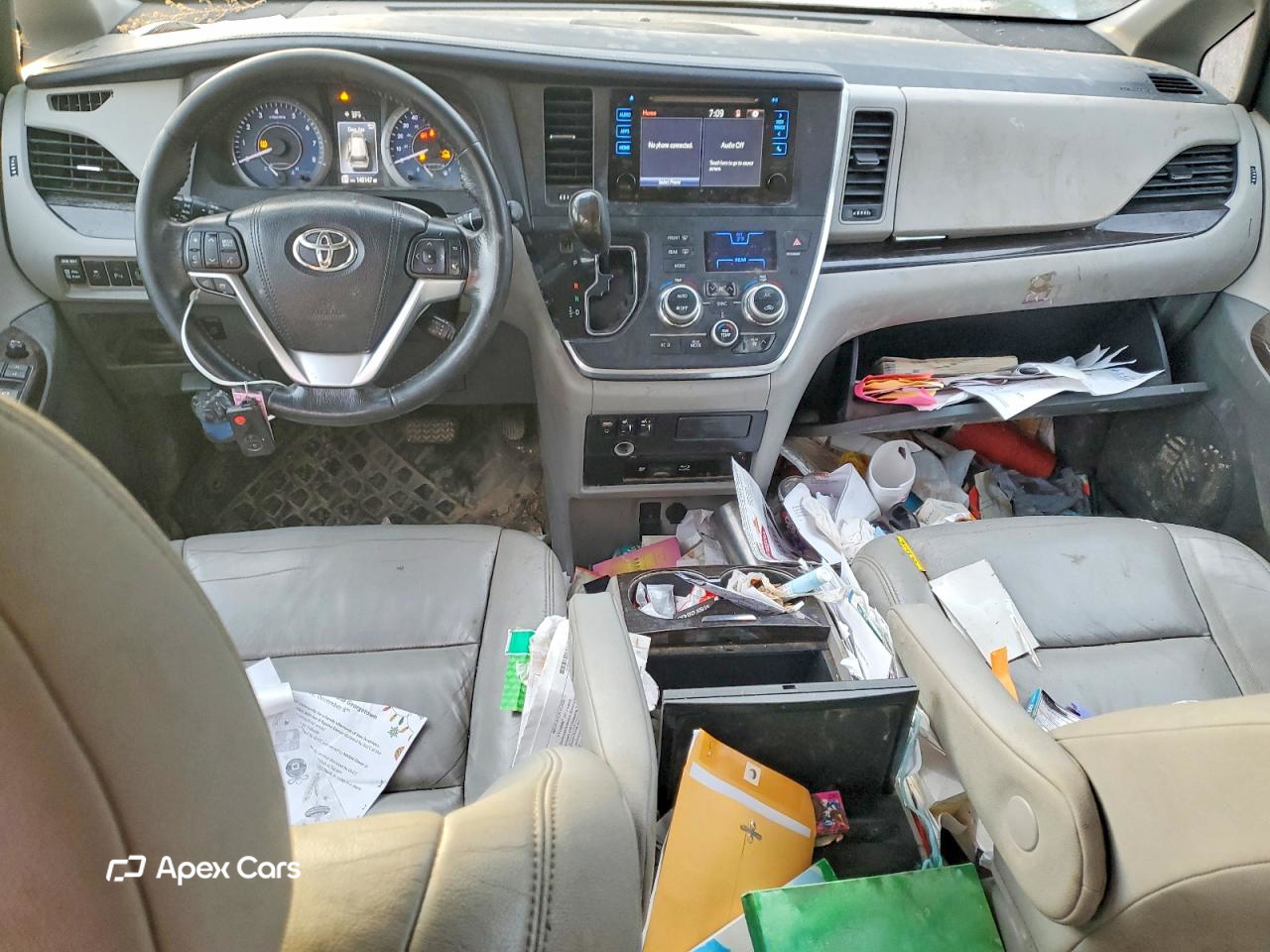 Toyota Sienna 2015