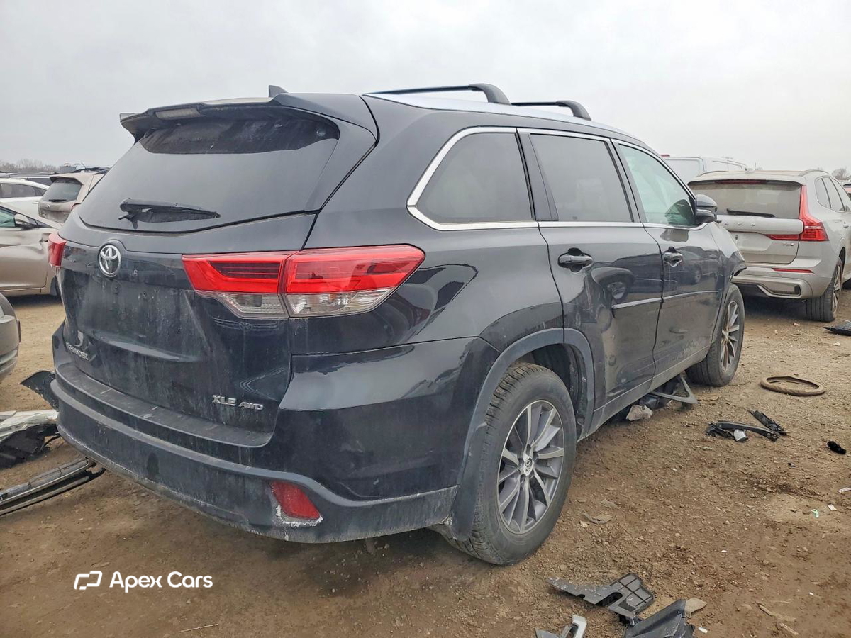 Toyota Highlander 2019