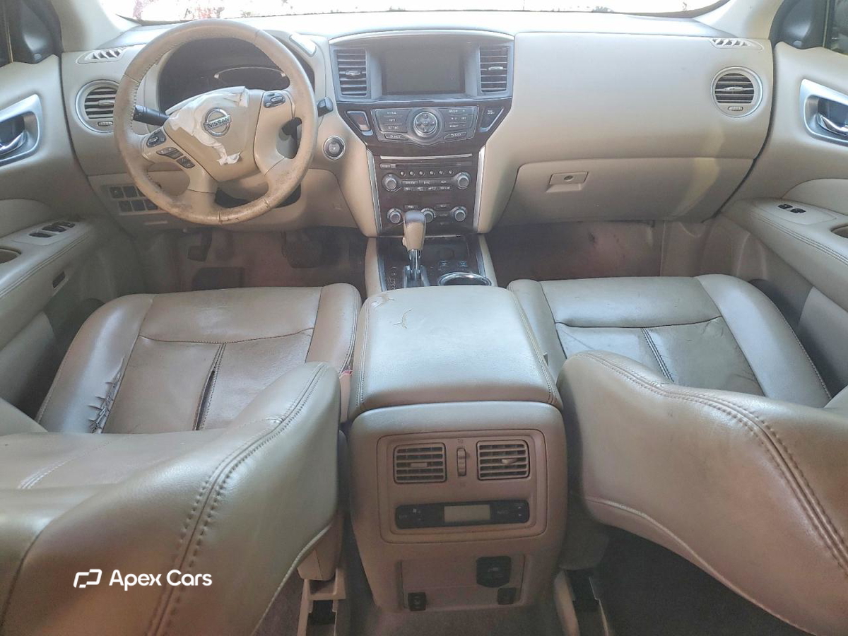 Nissan Pathfinder 2015