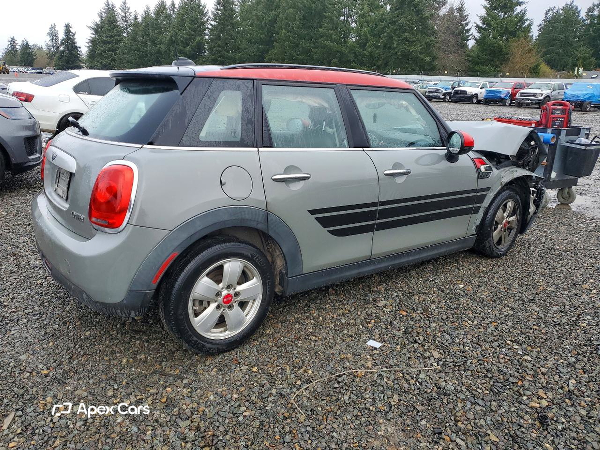MINI Cooper 2015