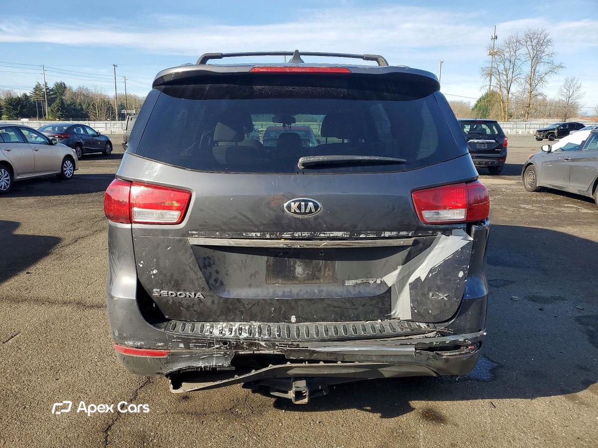 Kia Sedona 2016