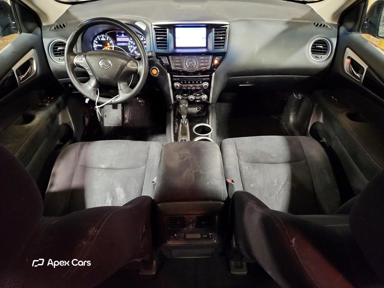 Nissan Pathfinder 2016