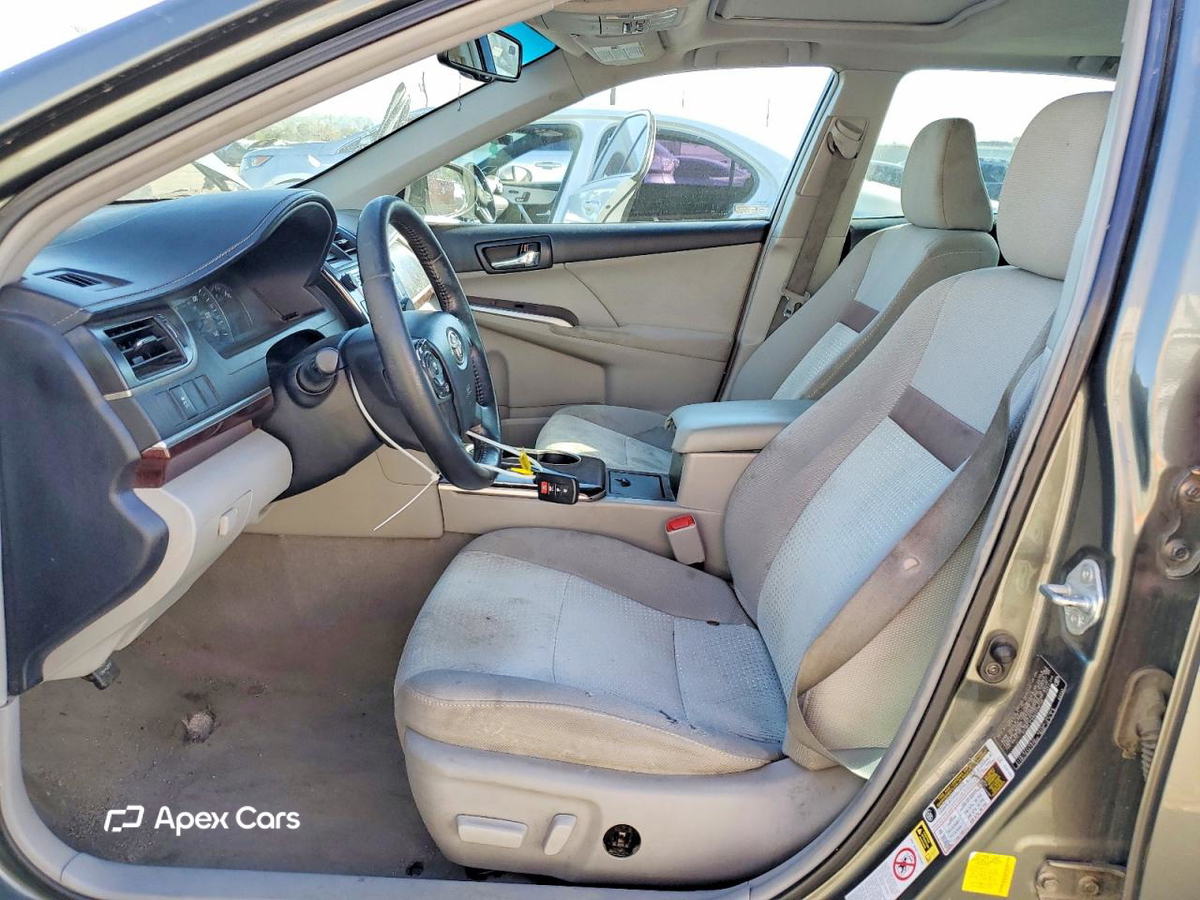 Toyota Camry 2012