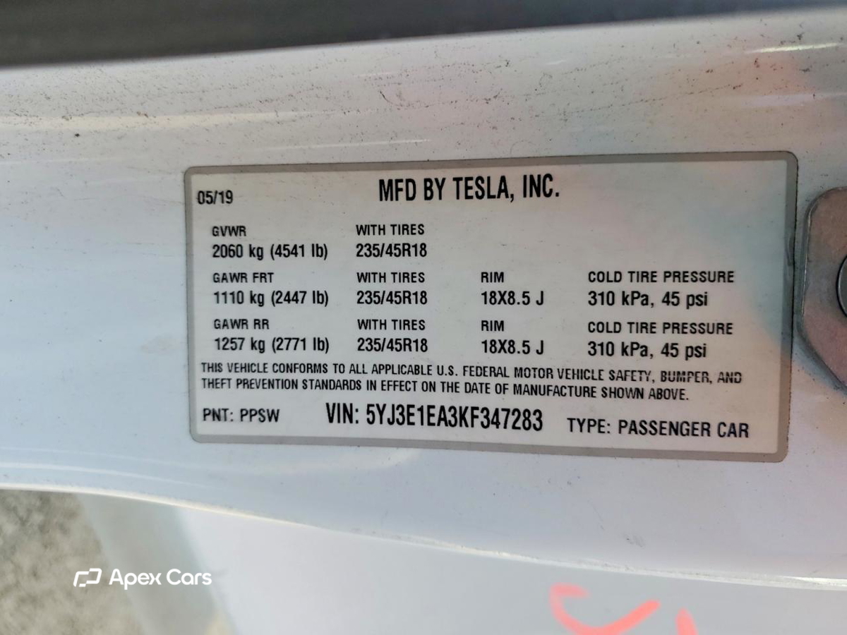 Tesla Model 3 2019