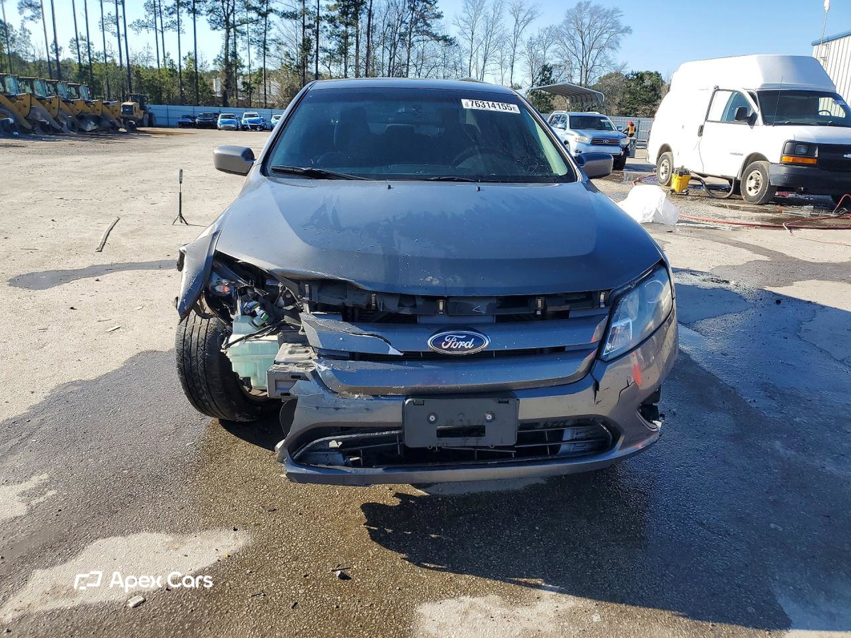 Ford Fusion 2012