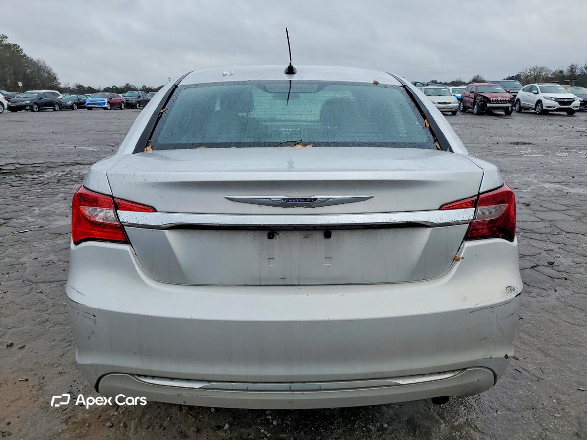 Chrysler 200 2012