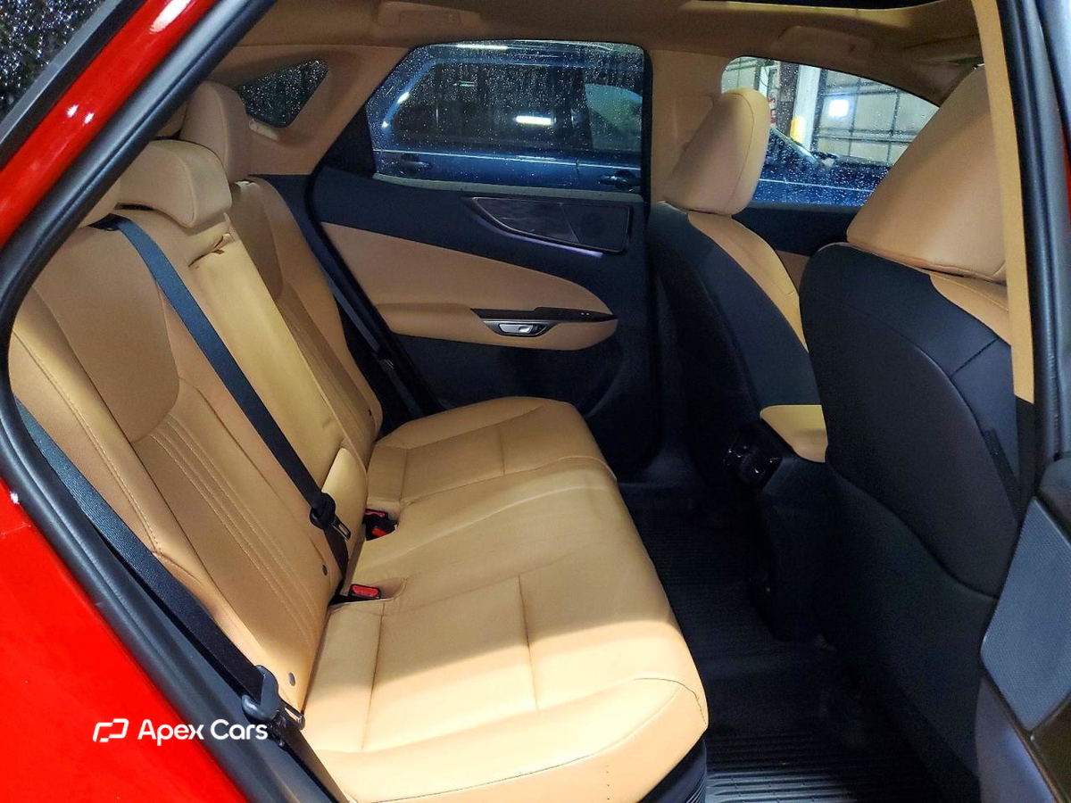 Lexus NX 2025