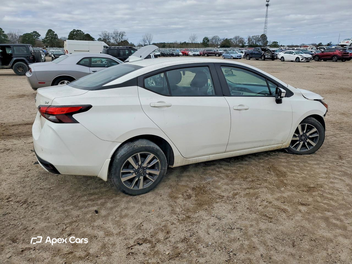 Nissan Versa 2020