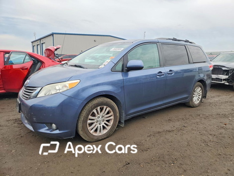Toyota Sienna 2014 - Image 1 of 5