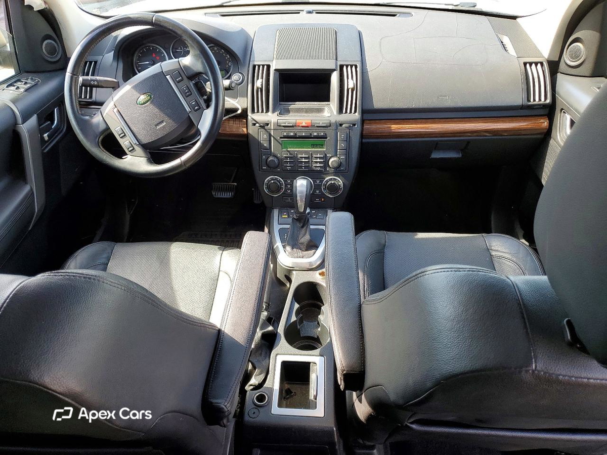 Land Rover LR2 2010