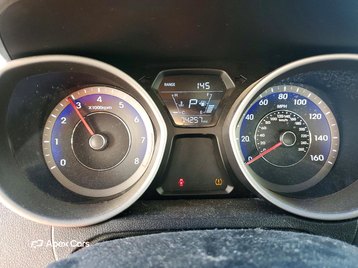 Hyundai Elantra 2016
