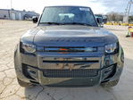 Land Rover Defender 2024