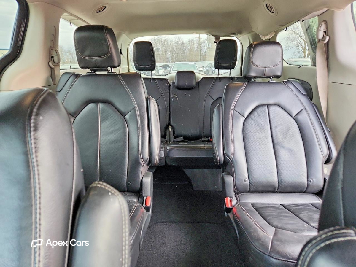 Chrysler Pacifica 2022