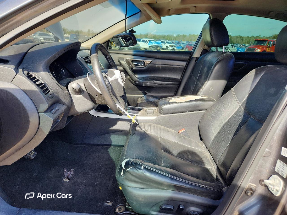 Nissan Altima 2015