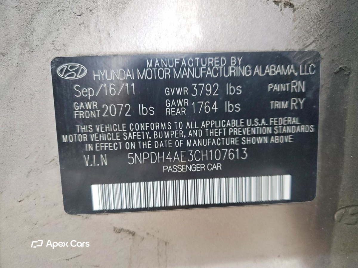 Hyundai Elantra 2012