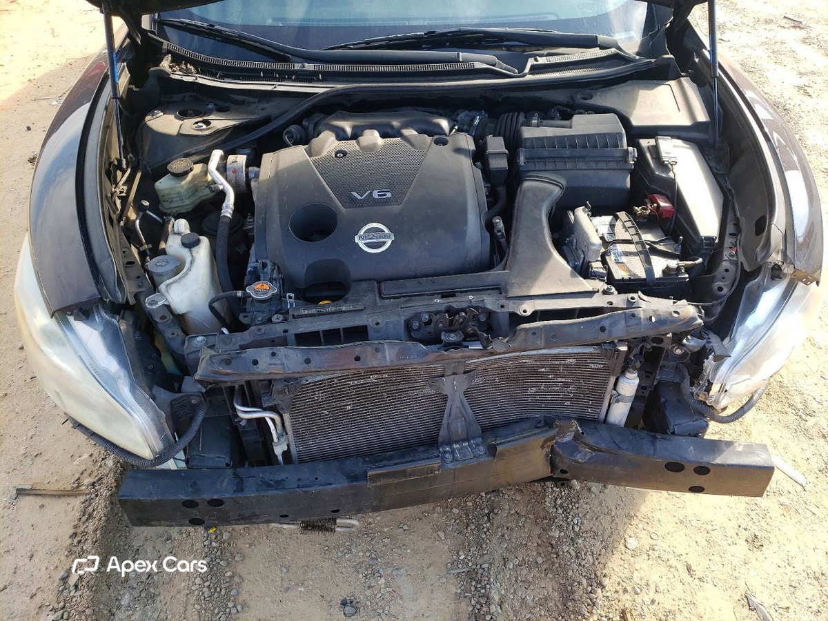 Nissan Maxima 2013