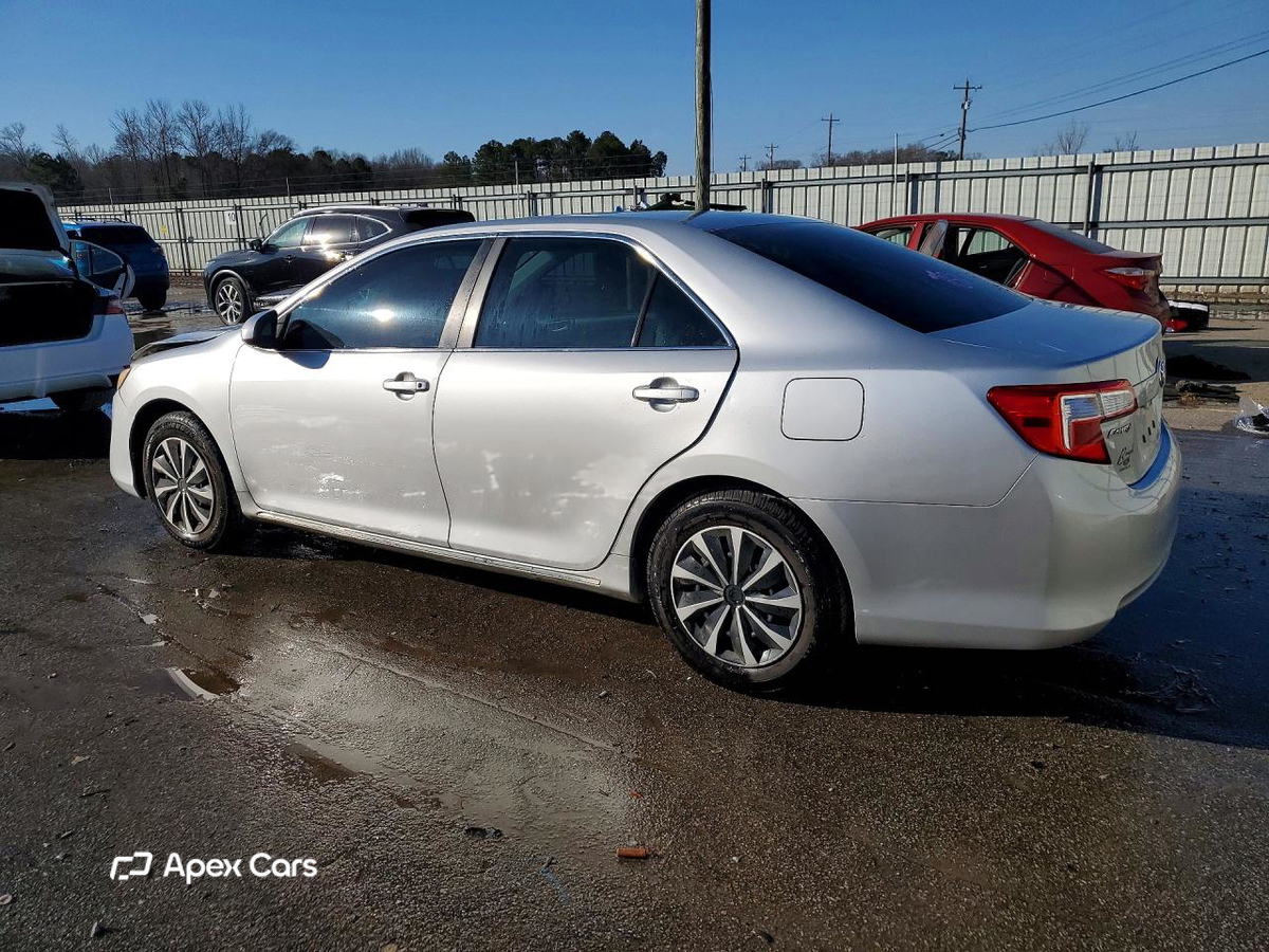 Toyota Camry 2012
