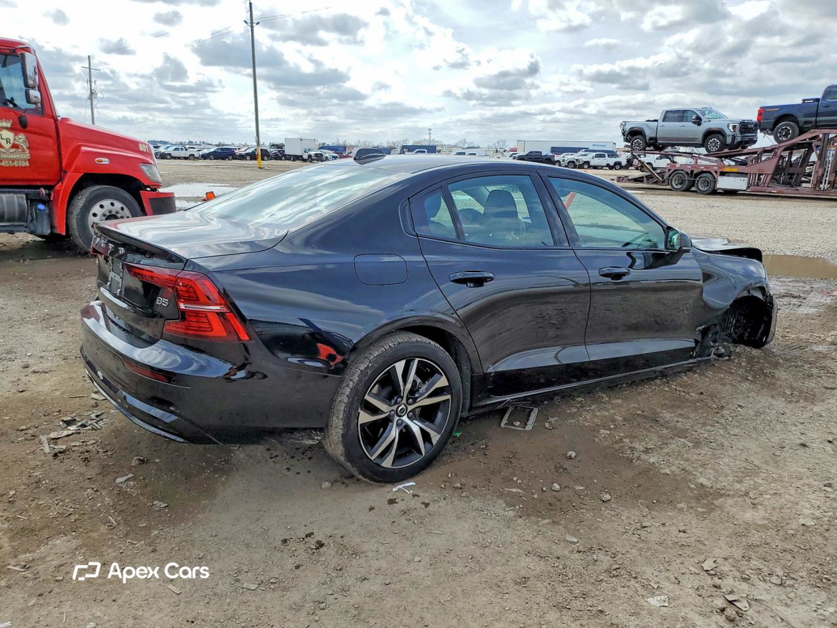 Volvo S60 2024