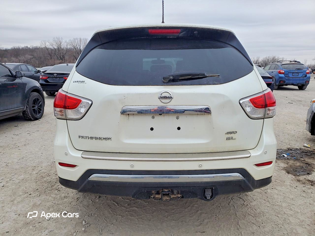 Nissan Pathfinder 2015