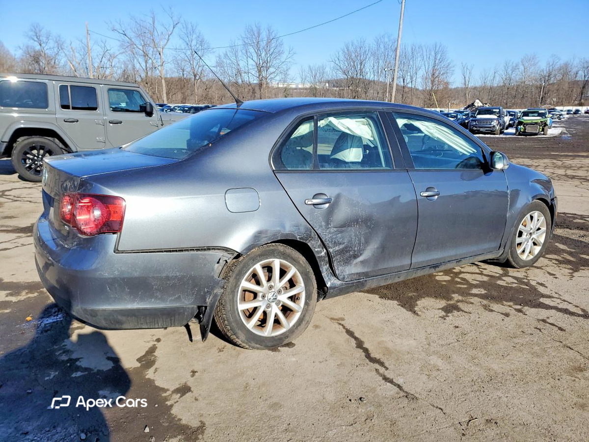 Volkswagen Jetta 2010