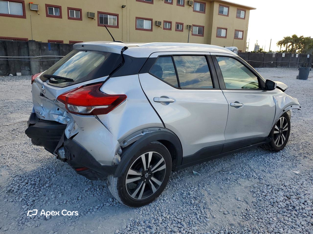 Nissan Kicks 2020