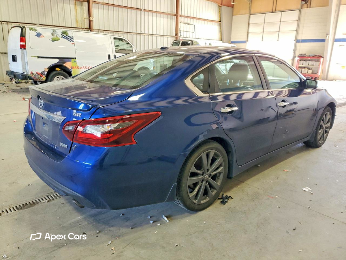 Nissan Altima 2018