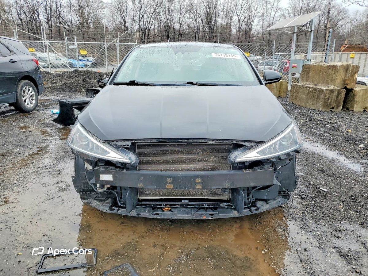 Hyundai Elantra 2020