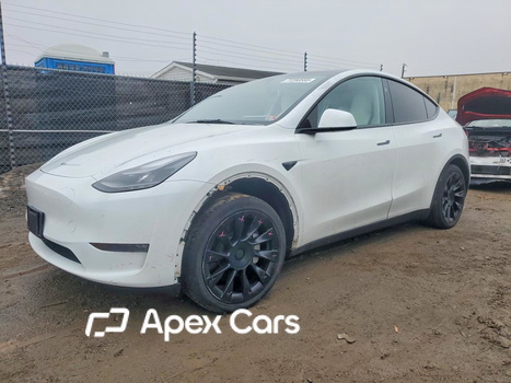 Tesla Model Y 2023 - Zdjęcie 1 z 12