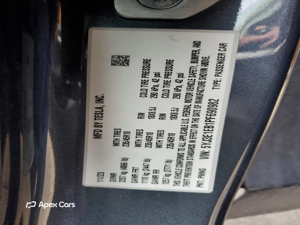 Tesla Model 3 2023