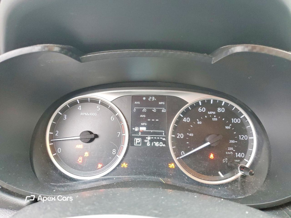 Nissan Versa 2021