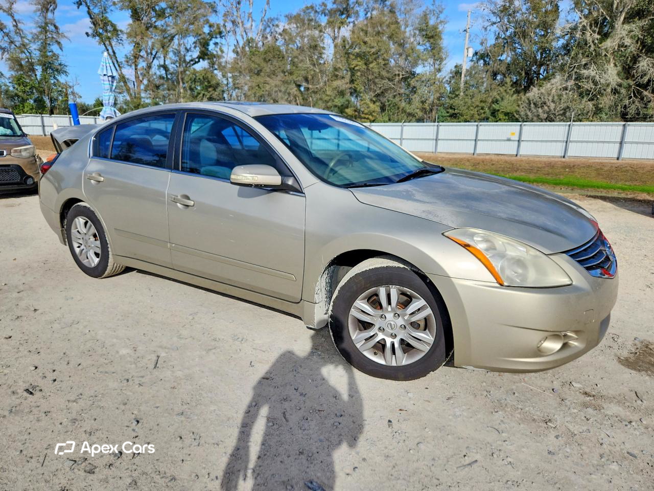 Nissan Altima 2010