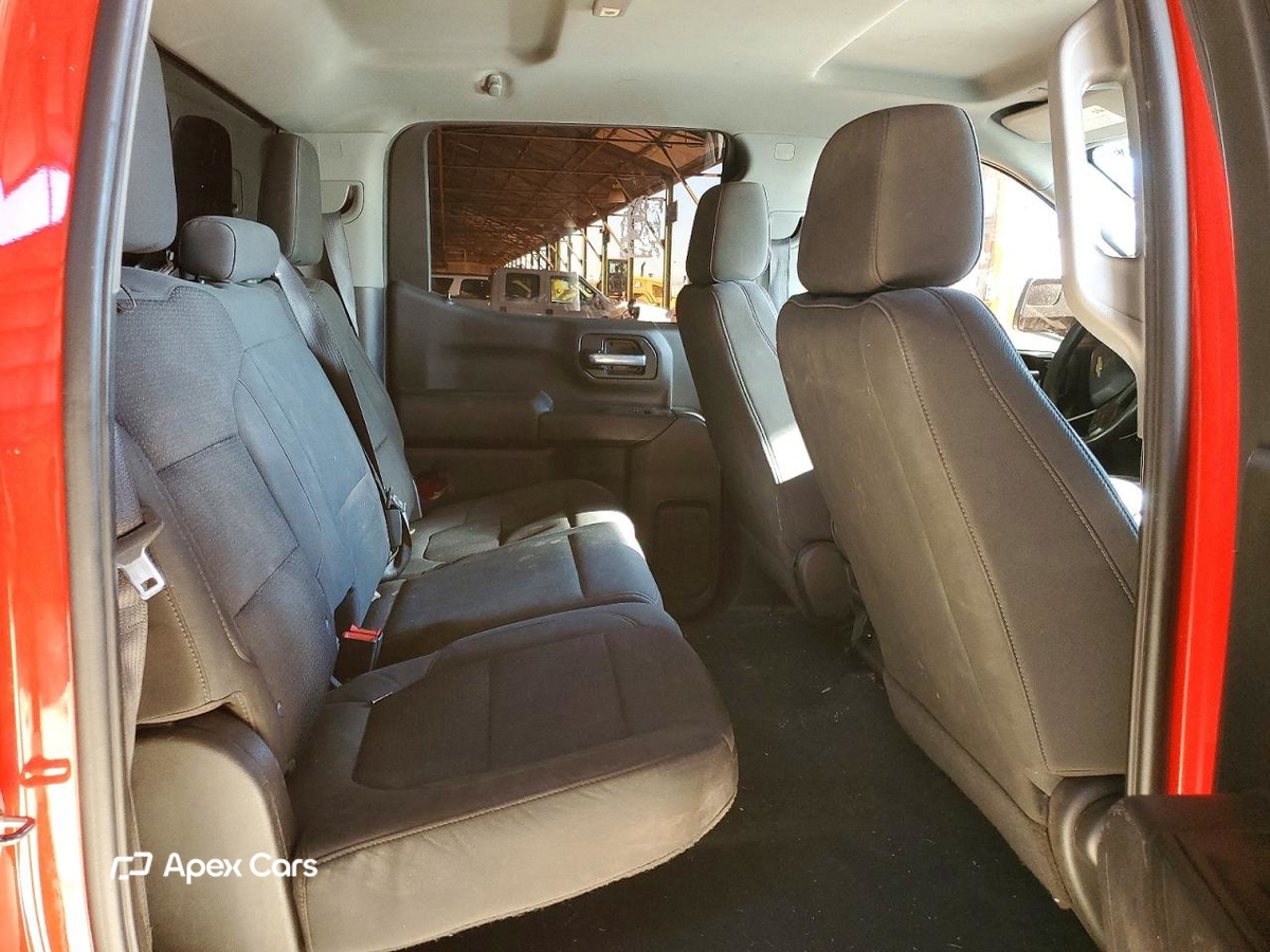 Chevrolet Silverado 2021