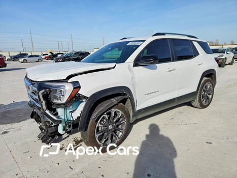 GMC Terrain 2026 - Image 1 of 15