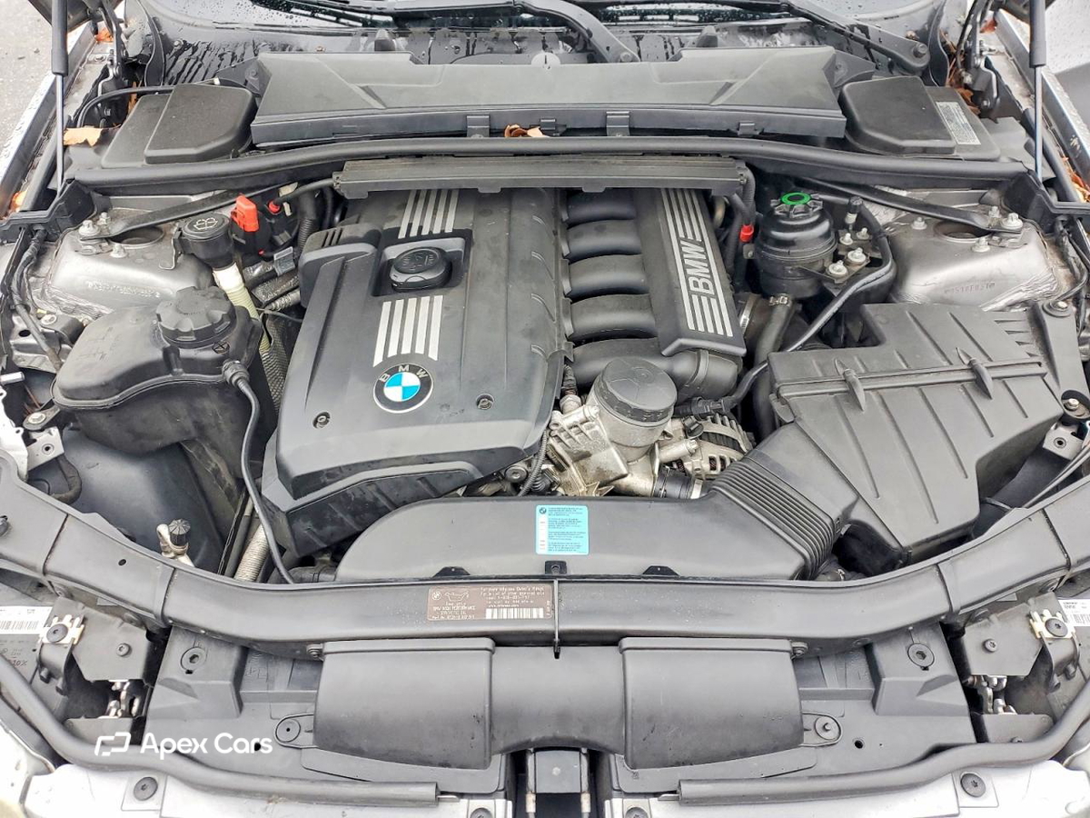 BMW Series 3 2009