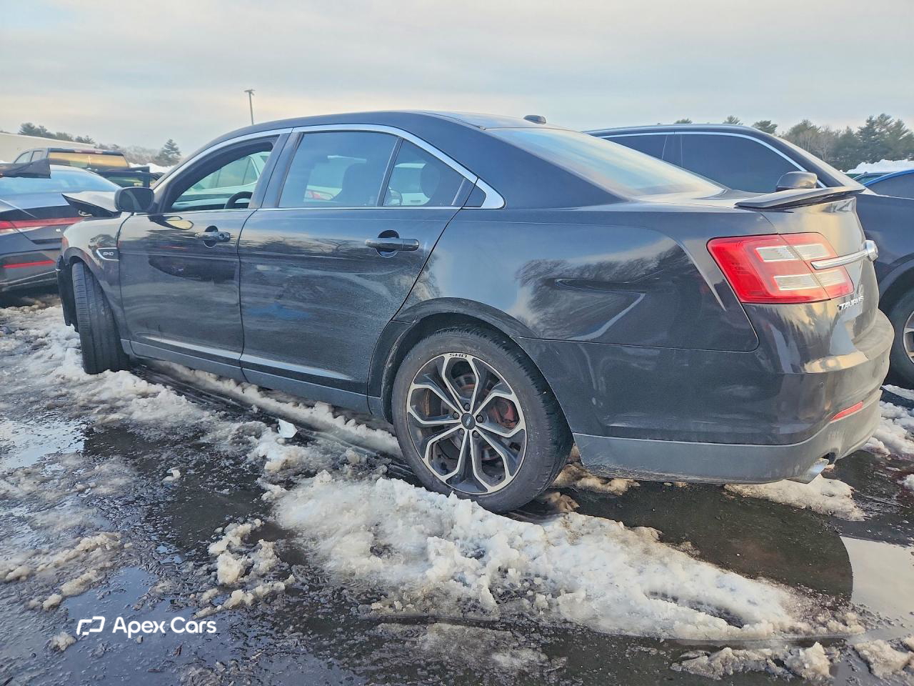 Ford Taurus 2017