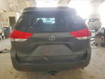 Toyota Sienna 2012