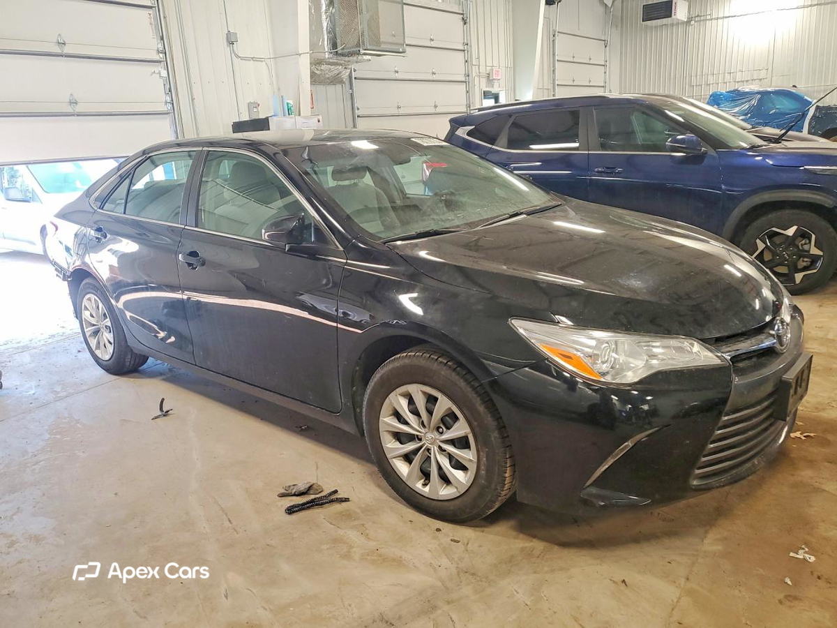 Toyota Camry 2016