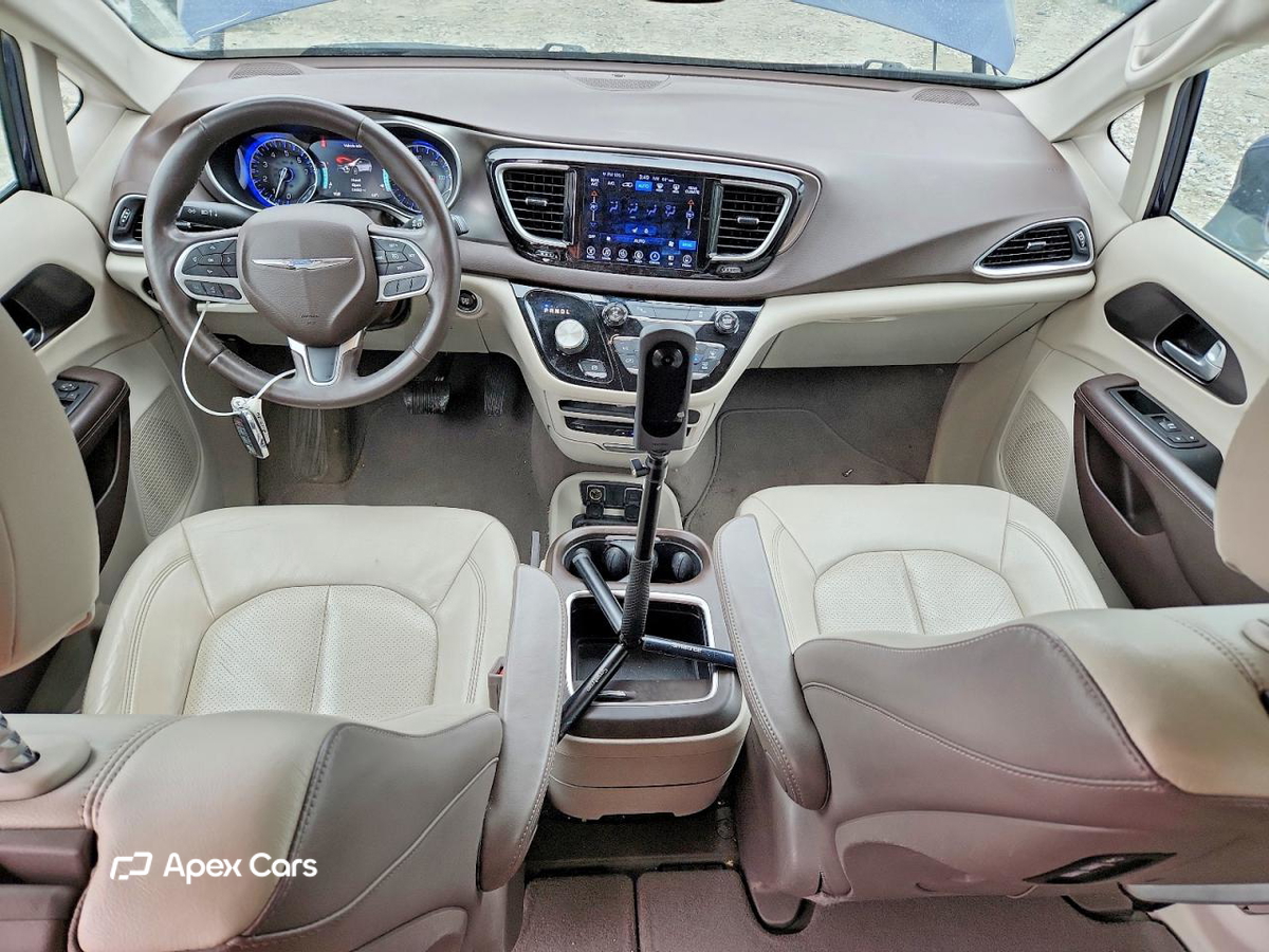 Chrysler Pacifica 2017