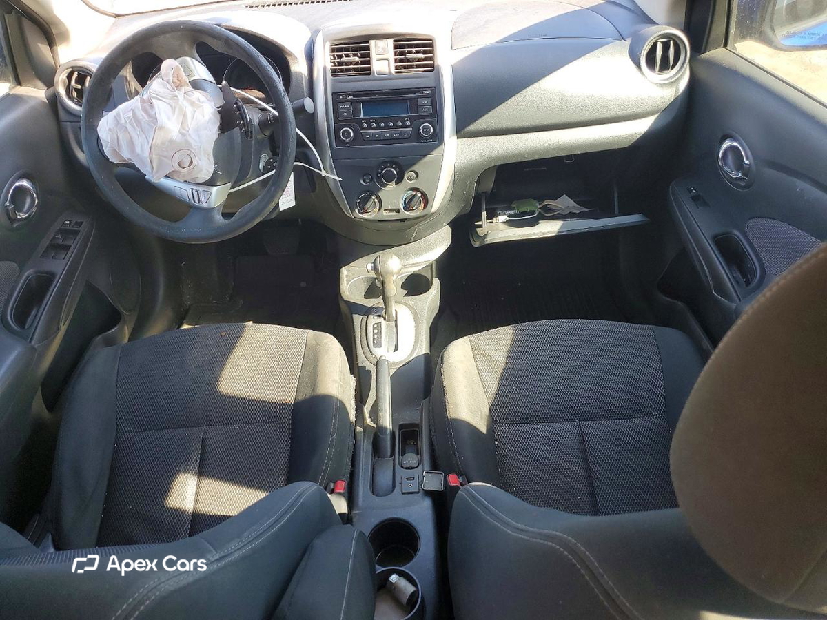 Nissan Versa 2016