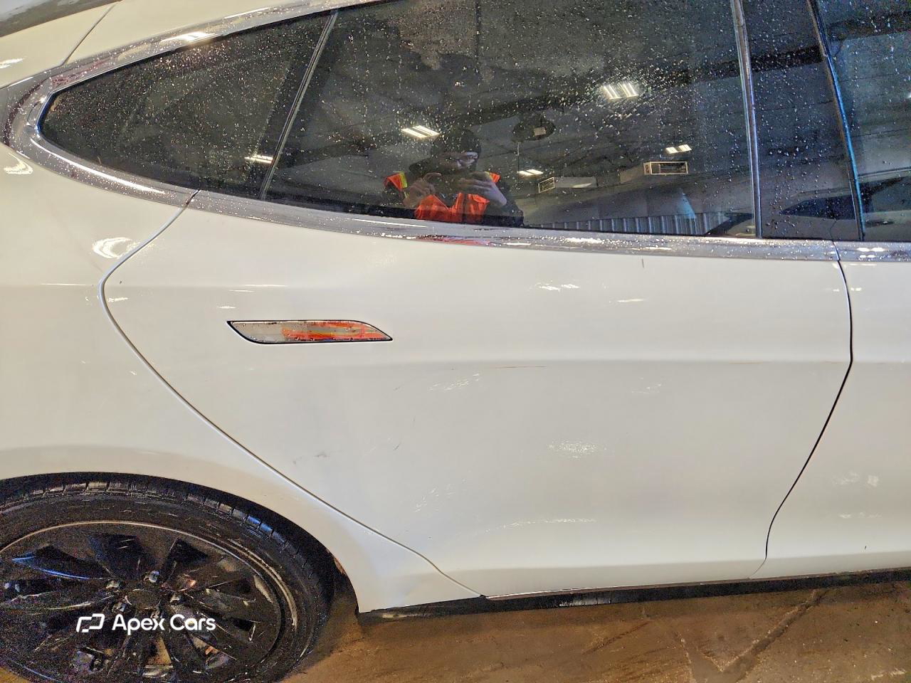 Tesla Model S 2016