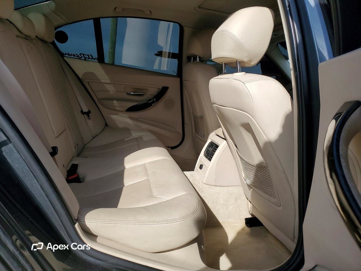 BMW Series 3 2012