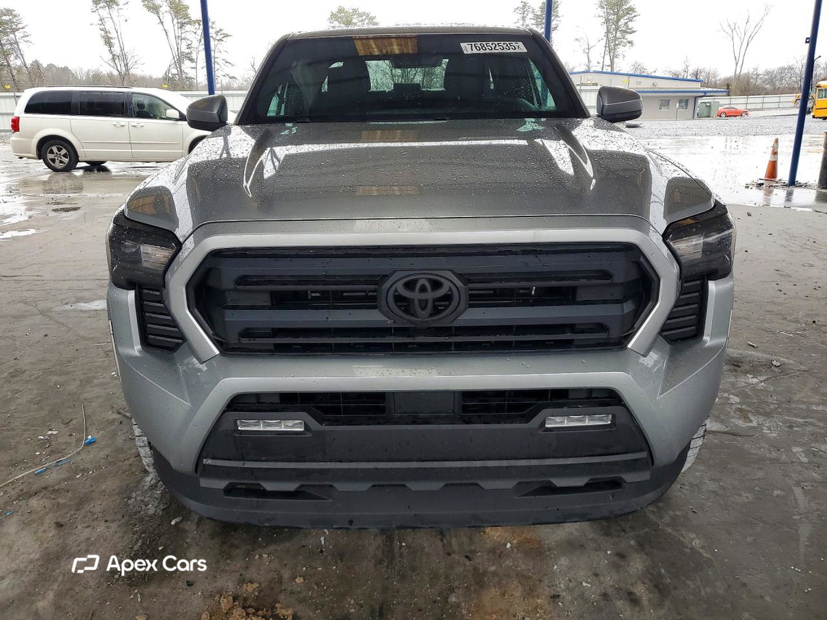 Toyota Tacoma 2024