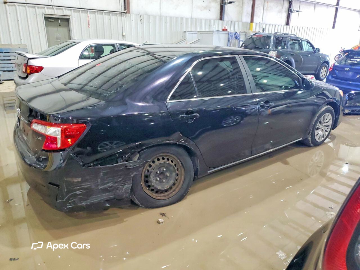 Toyota Camry 2012