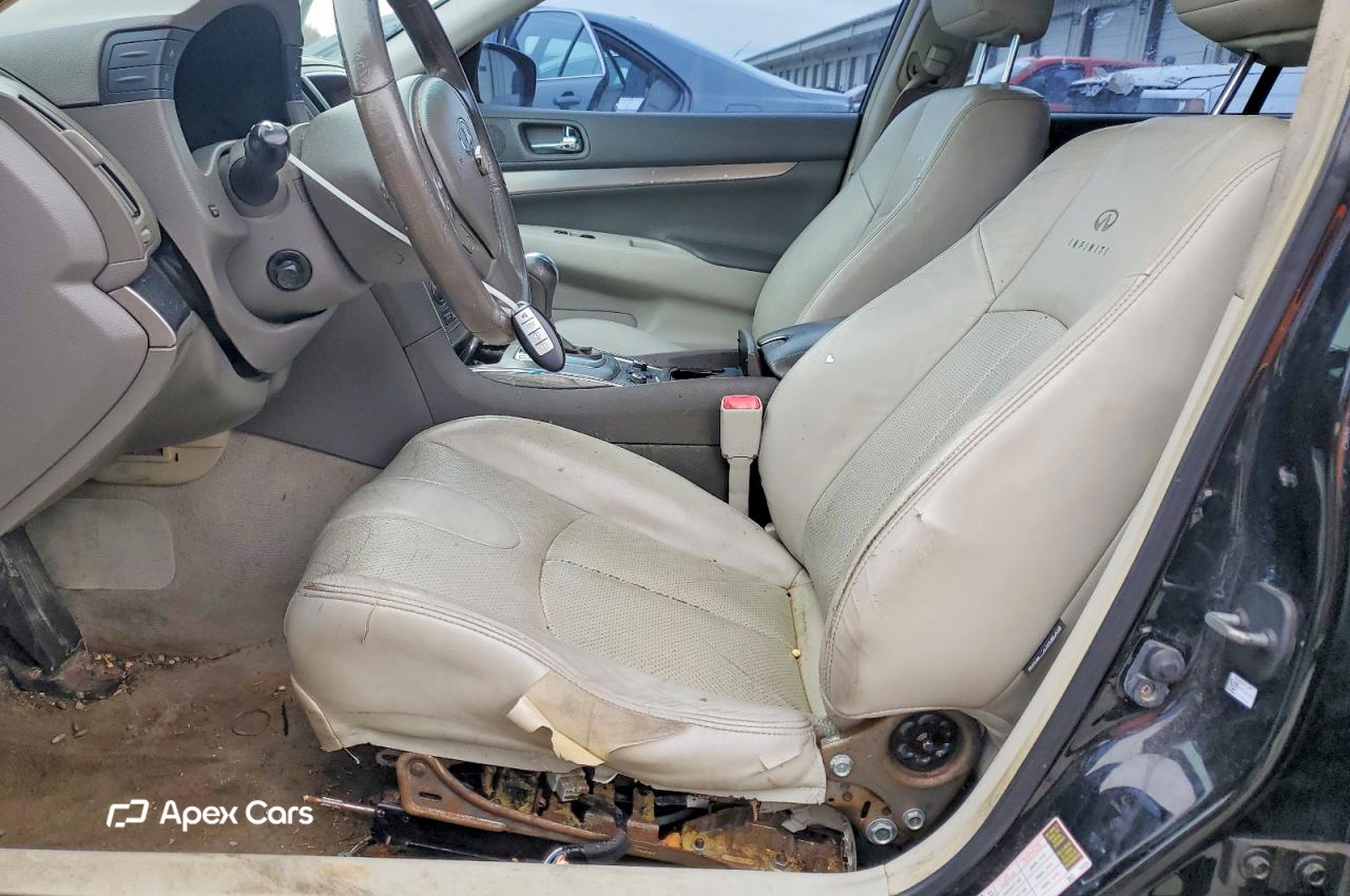 Infiniti G 2013